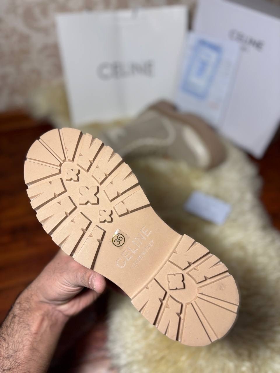 ботинки celine,комбинированные ботинки celine premium,женские ботинки celine натуральная кожа,celine ботинки бежевые женские,ботинки зимние celine