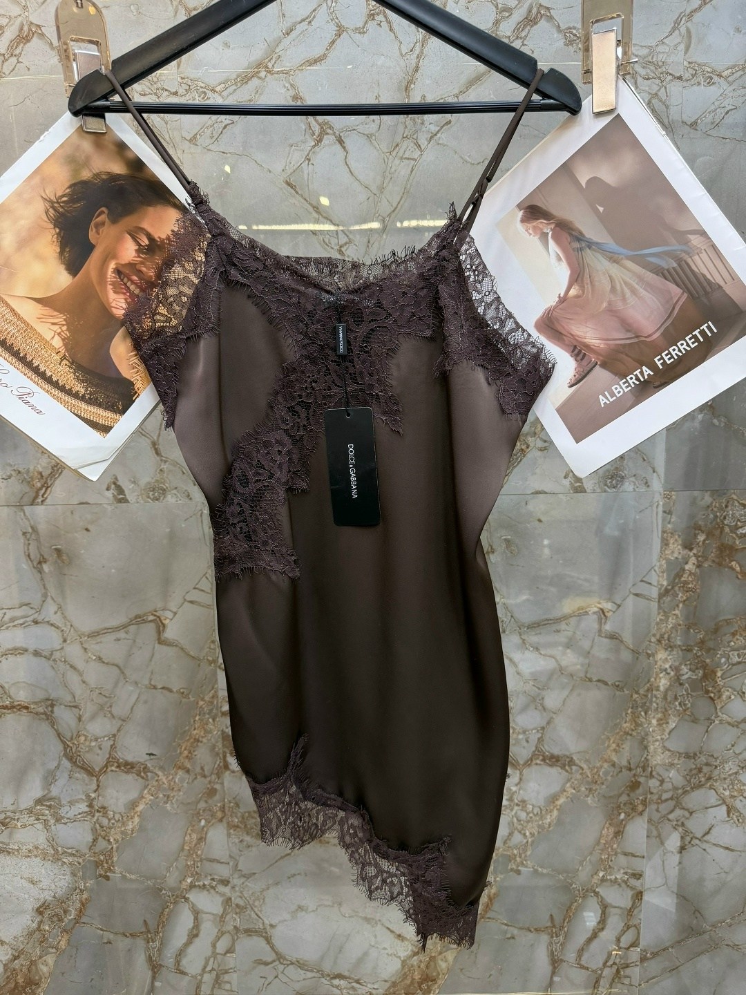 dolce & gabbana - кружевное платье,кружевное платье,женское чёрное кружевное платье на бретельках dolce & gabbana,французское кружево,кружево