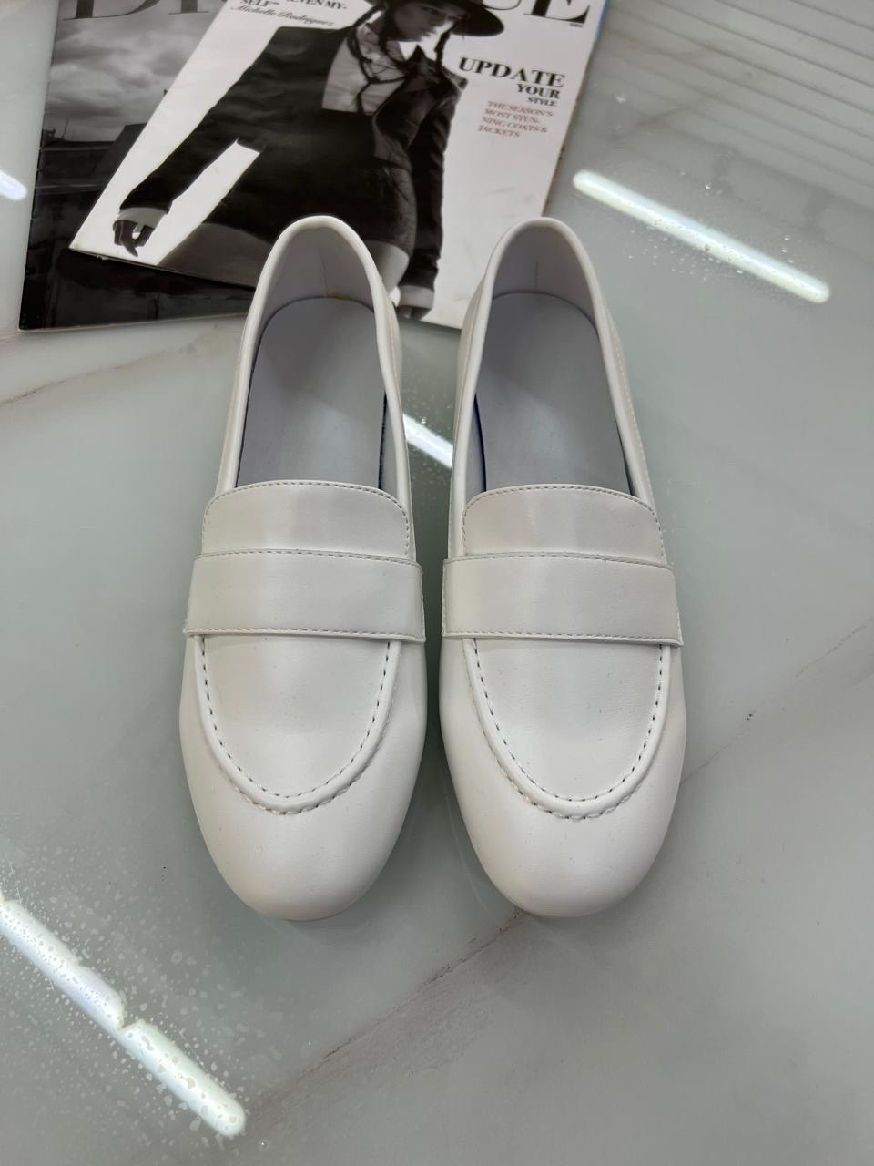 ,женские лоферы,лоферы черные,юничел лоферы женские кожаные,женские кожаные лоферы