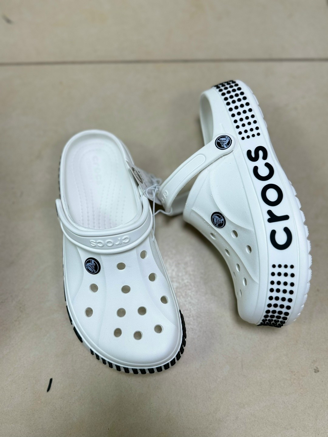 сабо crocs bayaband,crocs сабо,шлепанцы крокс белые,кроксы белые,кроксы