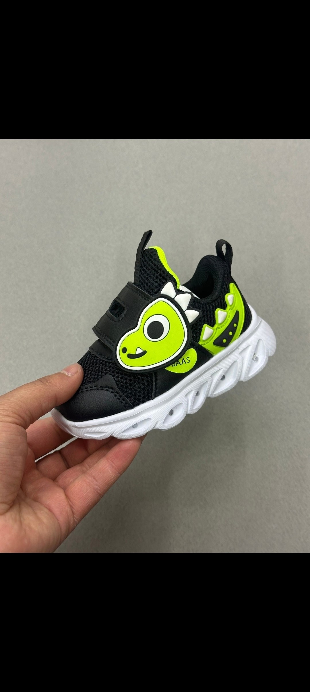 кроссовки,,детская ,кроссовки для мальчика,детские кроссовки