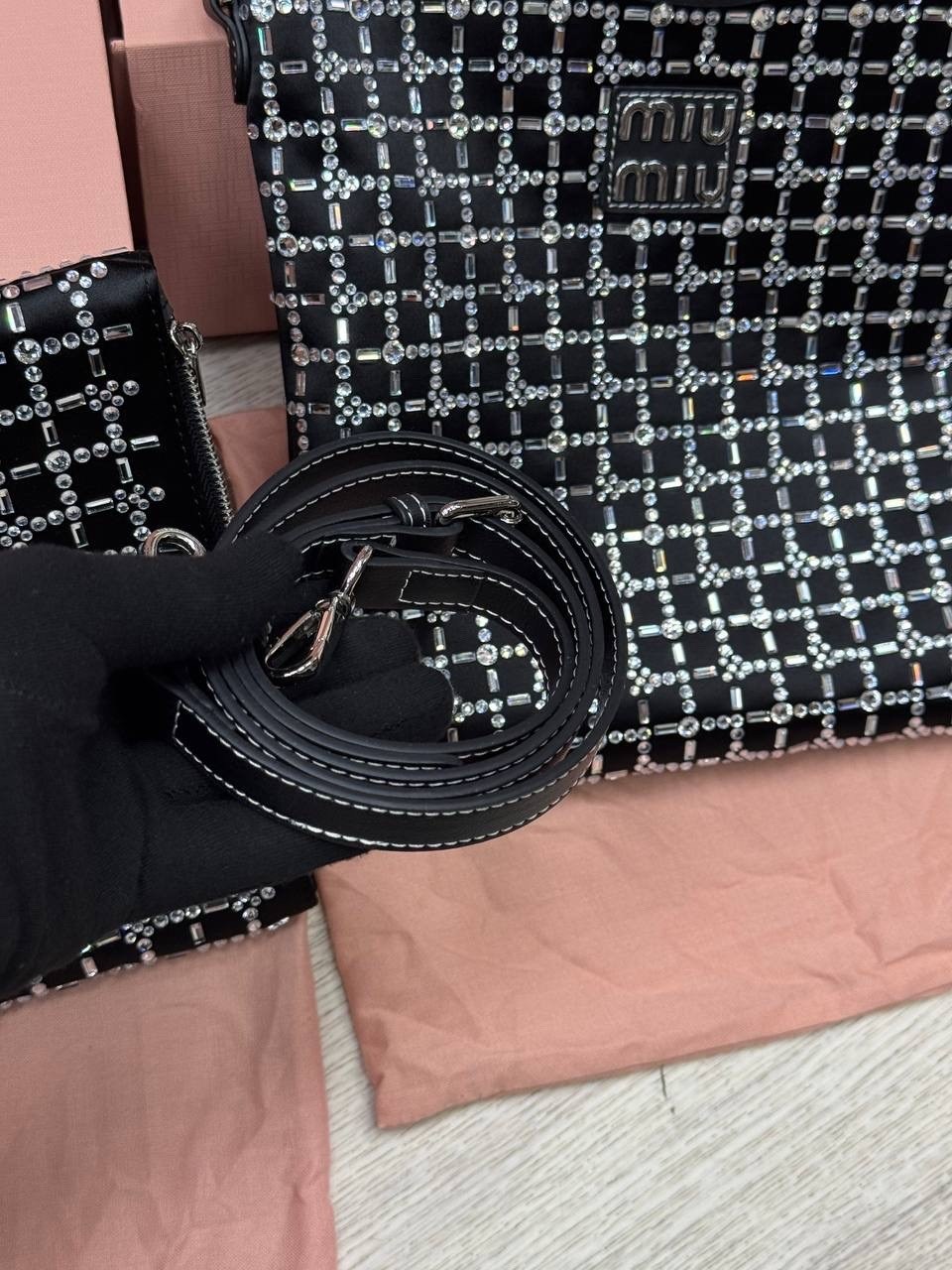 сумка женская miu miu,сумка miu miu,модная сумка,сумка шоппер miu miu,сумка miu miu оригинал