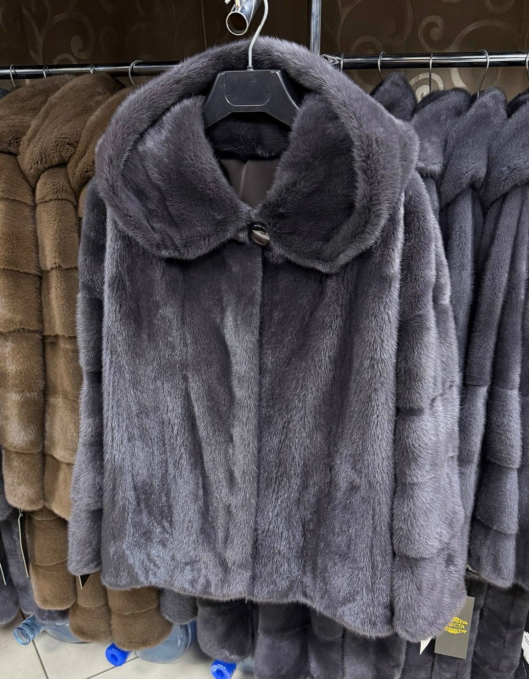 шубка из меха европейской норки с капюшоном модель "москвичка",шубка из меха европейской норки с капюшоном,шубка из меха европейской норки с капюшоном цвет графит,шубка из меха европейской норки с кап