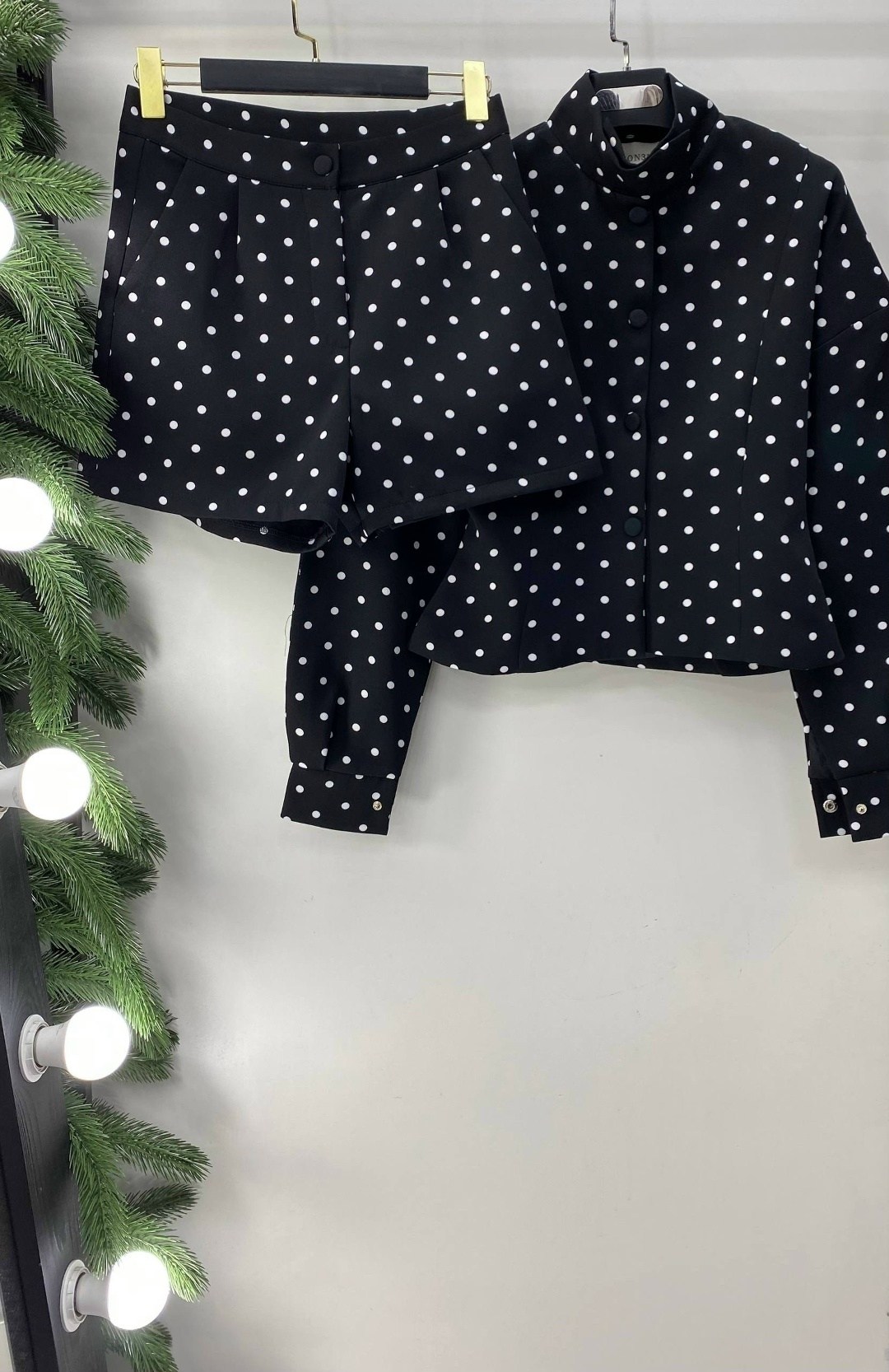 женская мода,наряд,модное платье,комбинезон в горошек