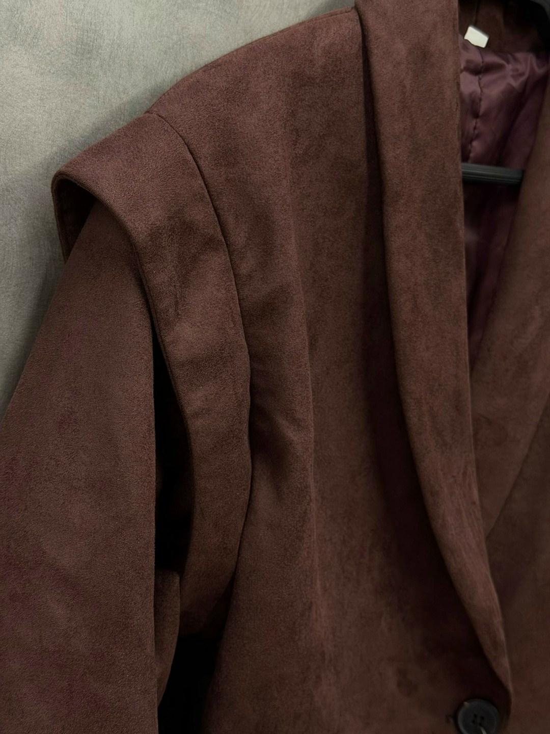 замшевая куртка женская,замшевая куртка,женская замшевая куртка retro,куртка косуха замшевая коричневая с поясом tadari,пиджак замшевый slavalook коричневый