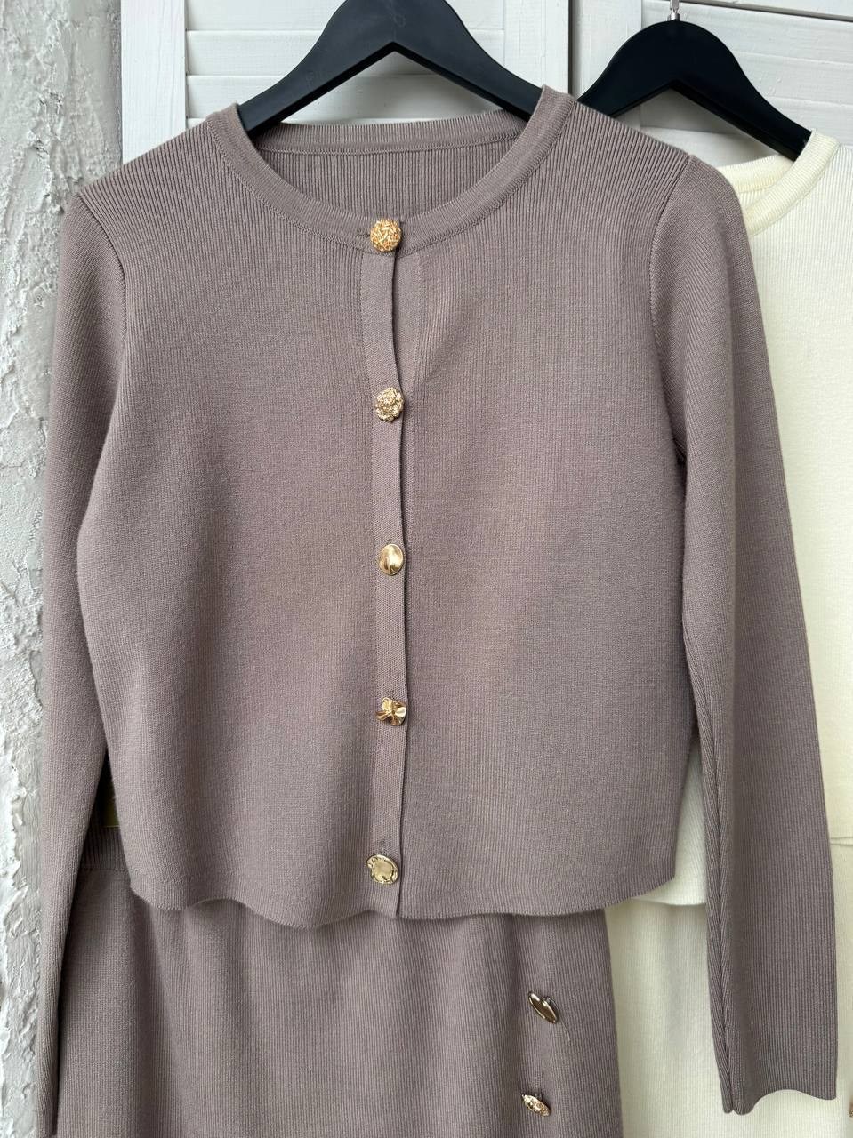 костюм с юбкой,трикотажный костюм,трикотажный костюм женский с юбкой,костюм женский,женский костюм с юбкой