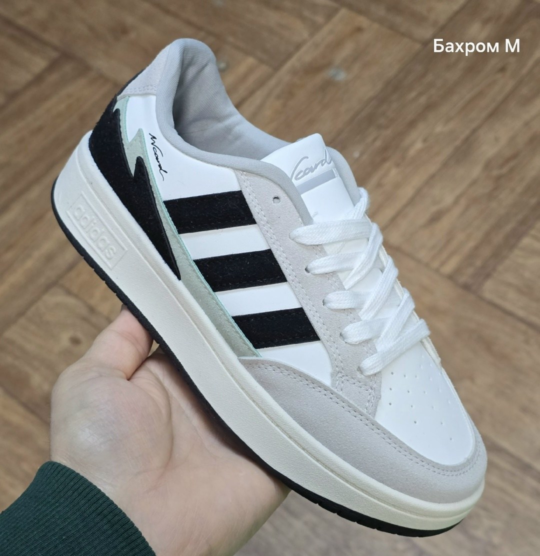 женские кроссовки адидас белые классические,кроссовки женские adidas,,кроссовки adidas,кроссовки женские