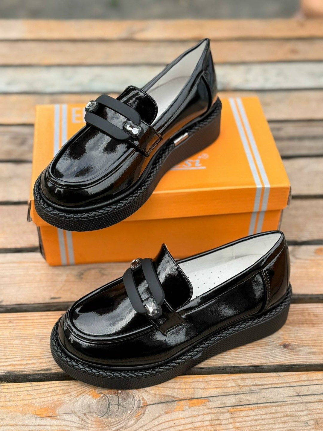 ,лоферы для девочки,туфли школьные,лоферы школьные,туфли детские для девочки в школу лаковые лоферы