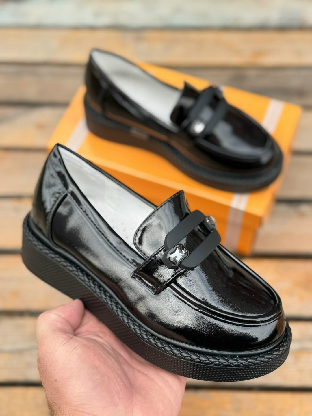 ,лоферы для девочки,туфли школьные,лоферы школьные,туфли детские для девочки в школу лаковые лоферы