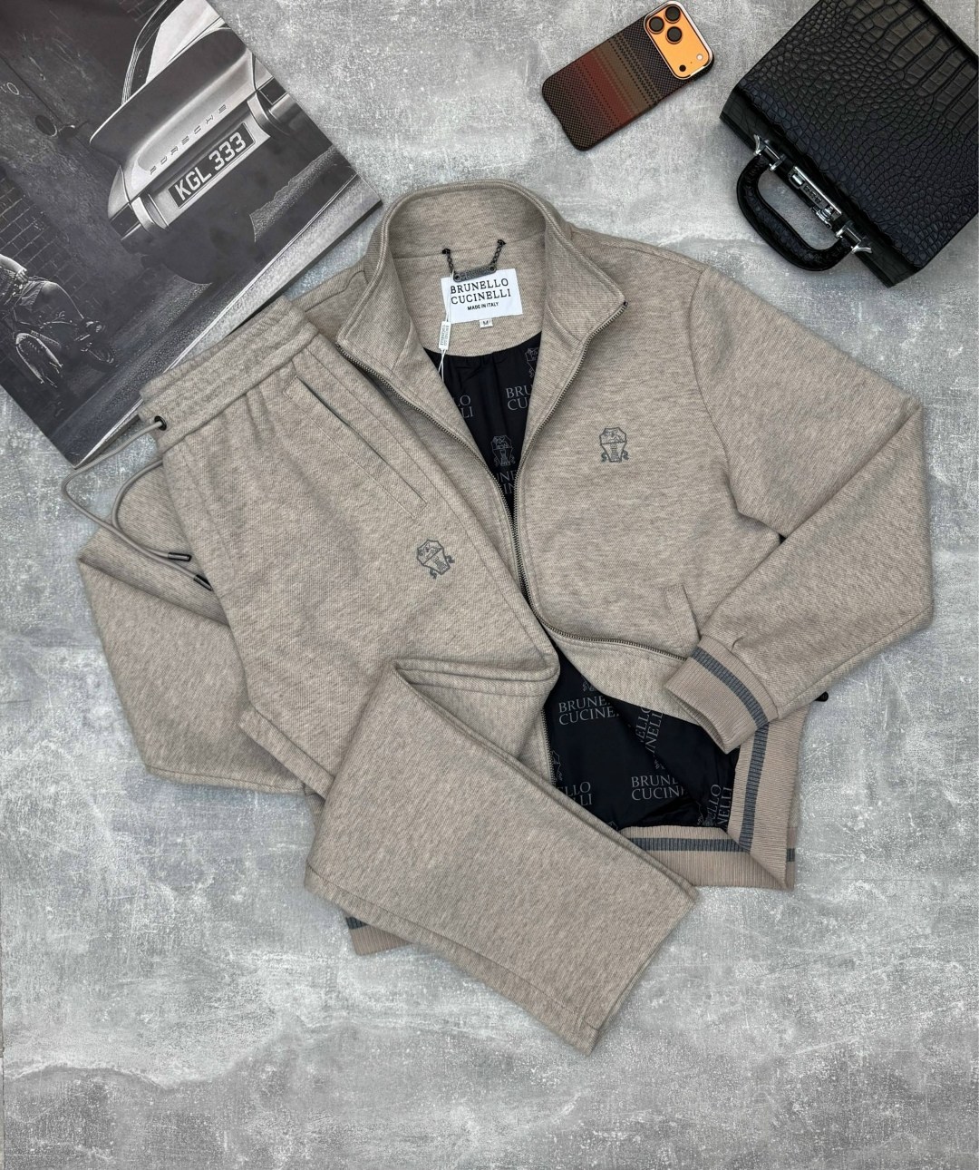 спортивный костюм brunello cucinelli,brunello cucinelli спортивный костюм мужской,мужской спортивный костюм brunello cucinelli серый 2026,brunello cucinelli костюм,спортивный костюм stefano ricci