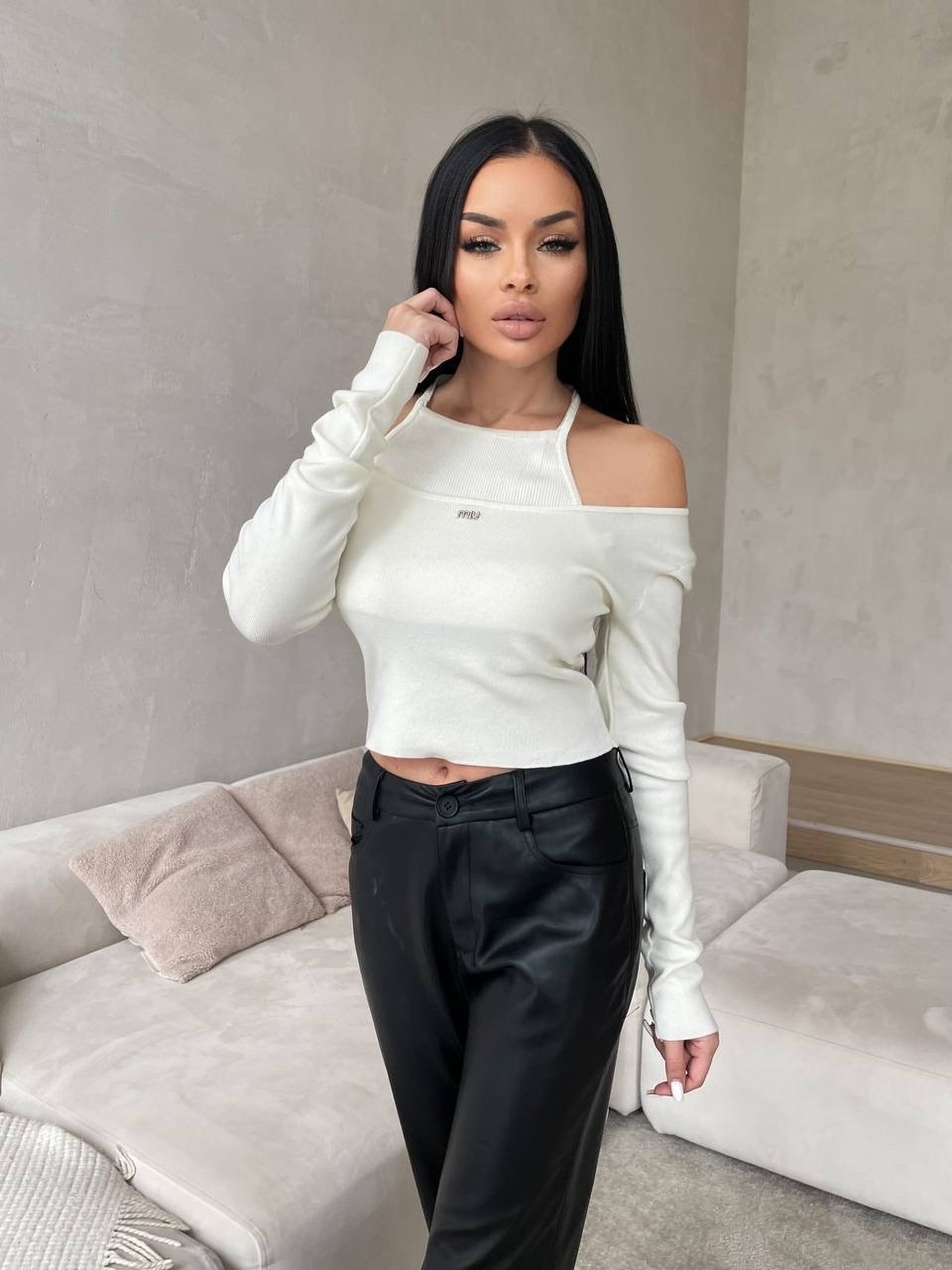 женская кофта,кофта,кофта с вырезом,кофточка,кофта лапша