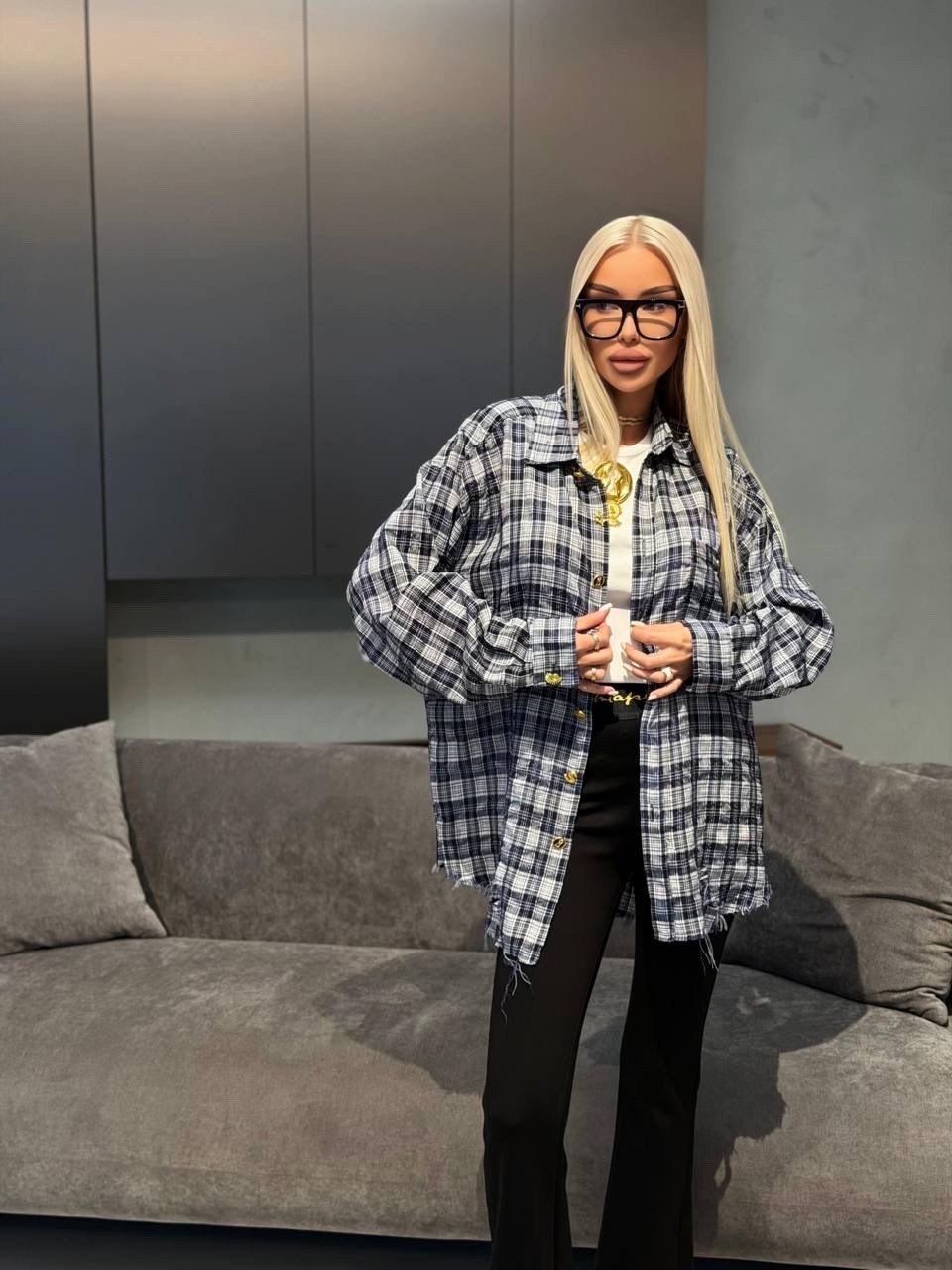 рубашка женская в клетку оверсайз,рубашка в клетку от miu miu,рубашка в клетку оверсайз y2k thirteen brand,женская рубашка в клетку,рубашка в клетку