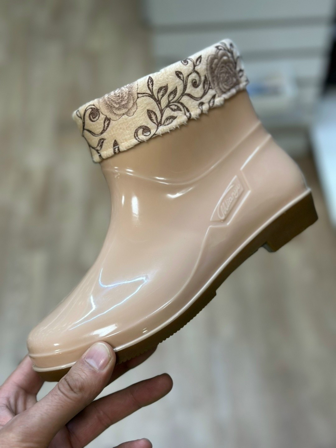 резиновые сапоги,женские резиновые сапоги,,резиновые сапоги короткие,резиновые сапожки