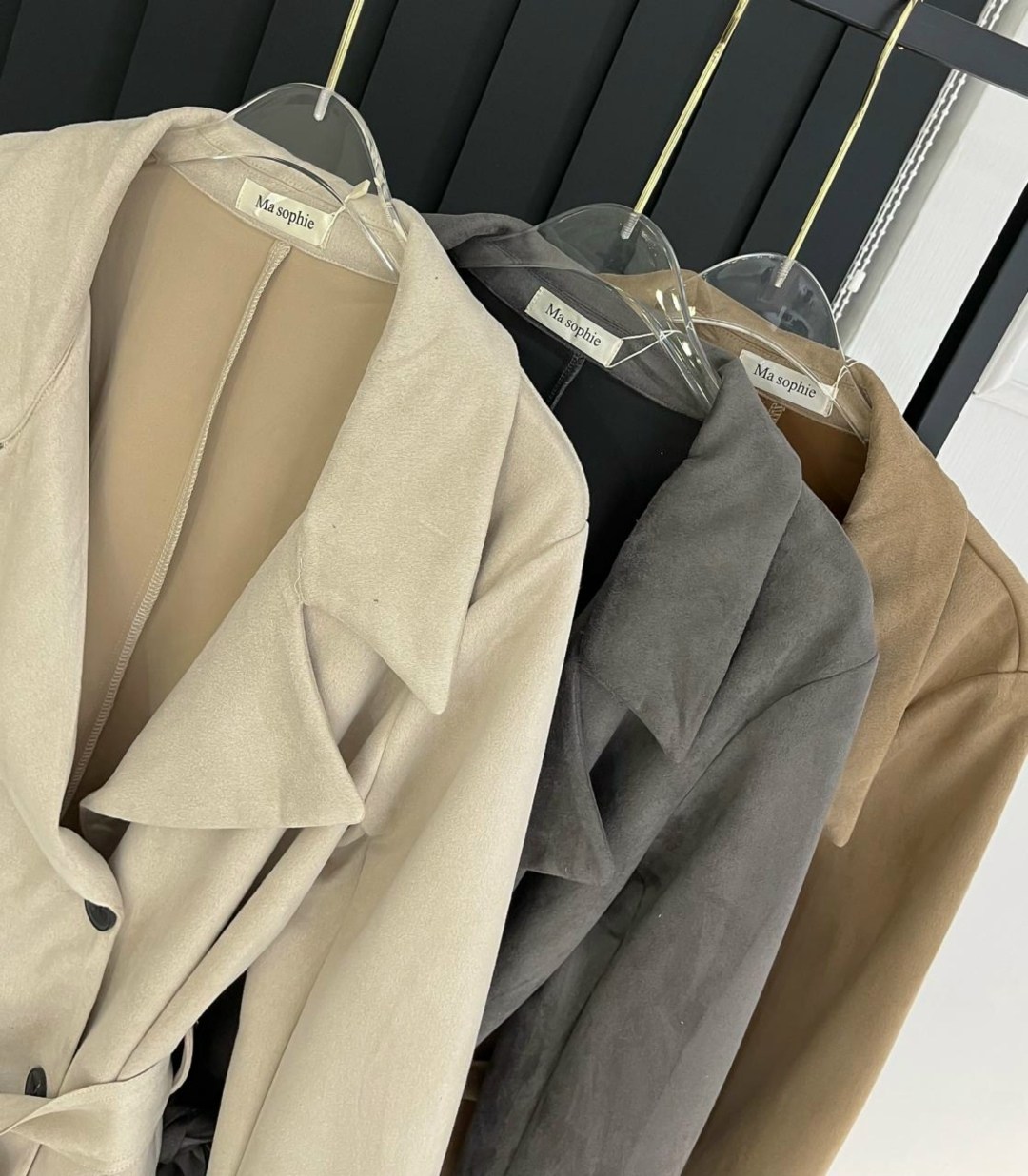 замшевый тренч,замшевая куртка,замшевый кожаный тренч манго,классическая коричневая замшевая женская куртка с поясом,тренч пальто