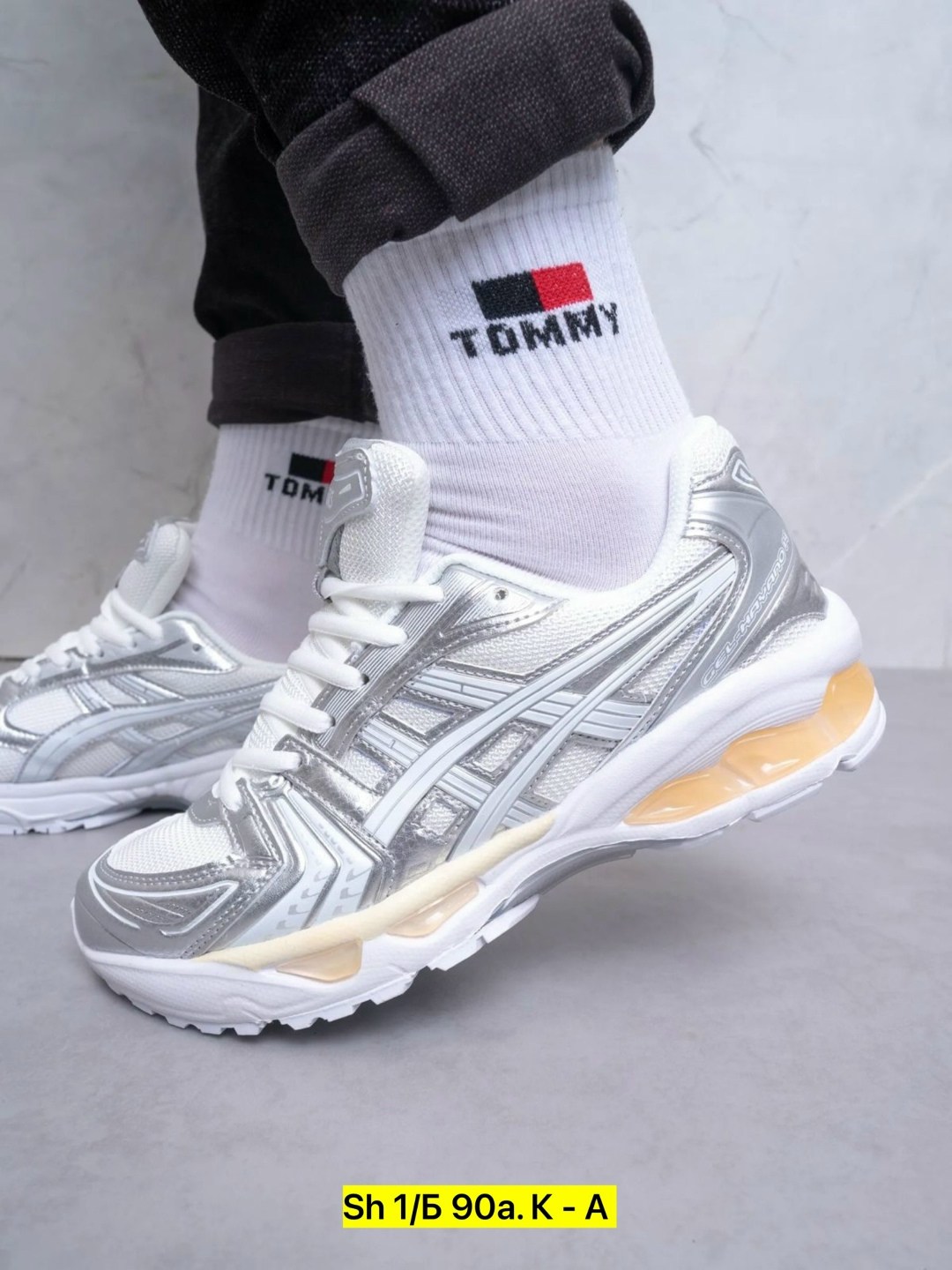 кроссовки,женские кроссовки,повседневные кроссовки,кроссовки женские модные,кроссовки женские