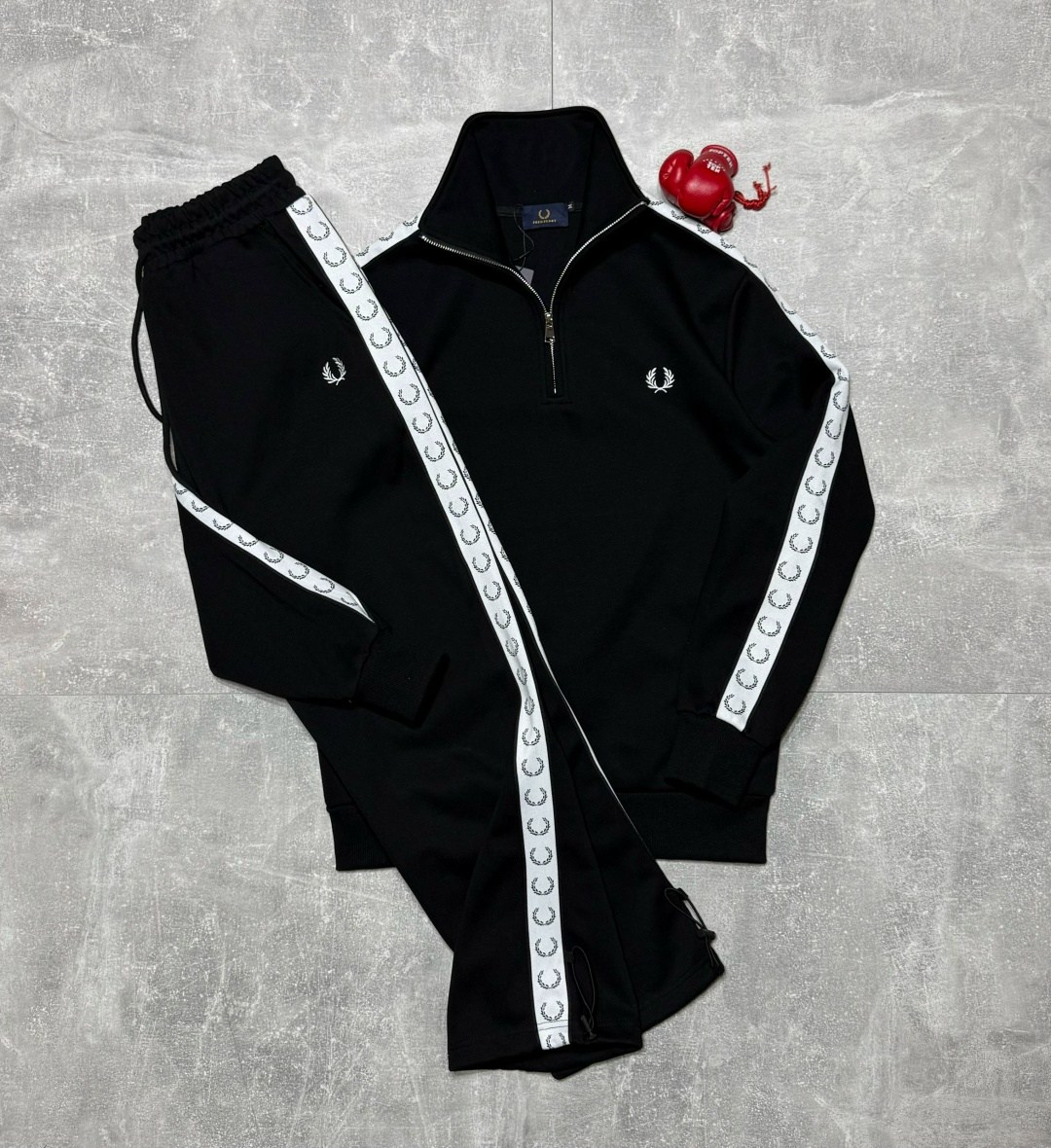 спортивный костюм fred perry,спортивные костюм,мужской спортивный костюм,спортивный костюм stefano ricci,спортивные костюмы для мужчин