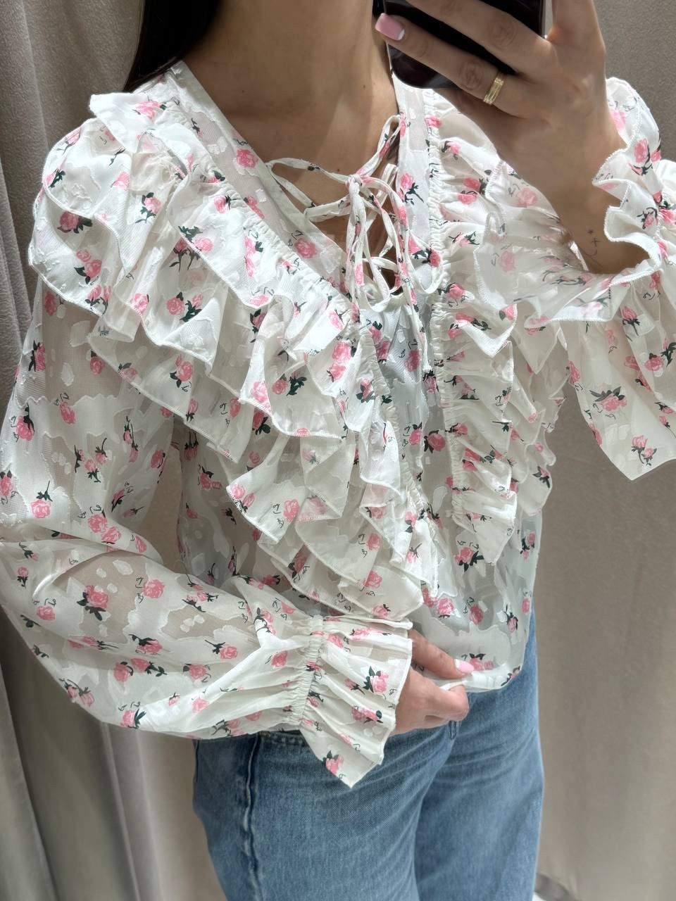 стильная блуза,блузка стильная,блузка с оборками,блузы,блузка с принтом