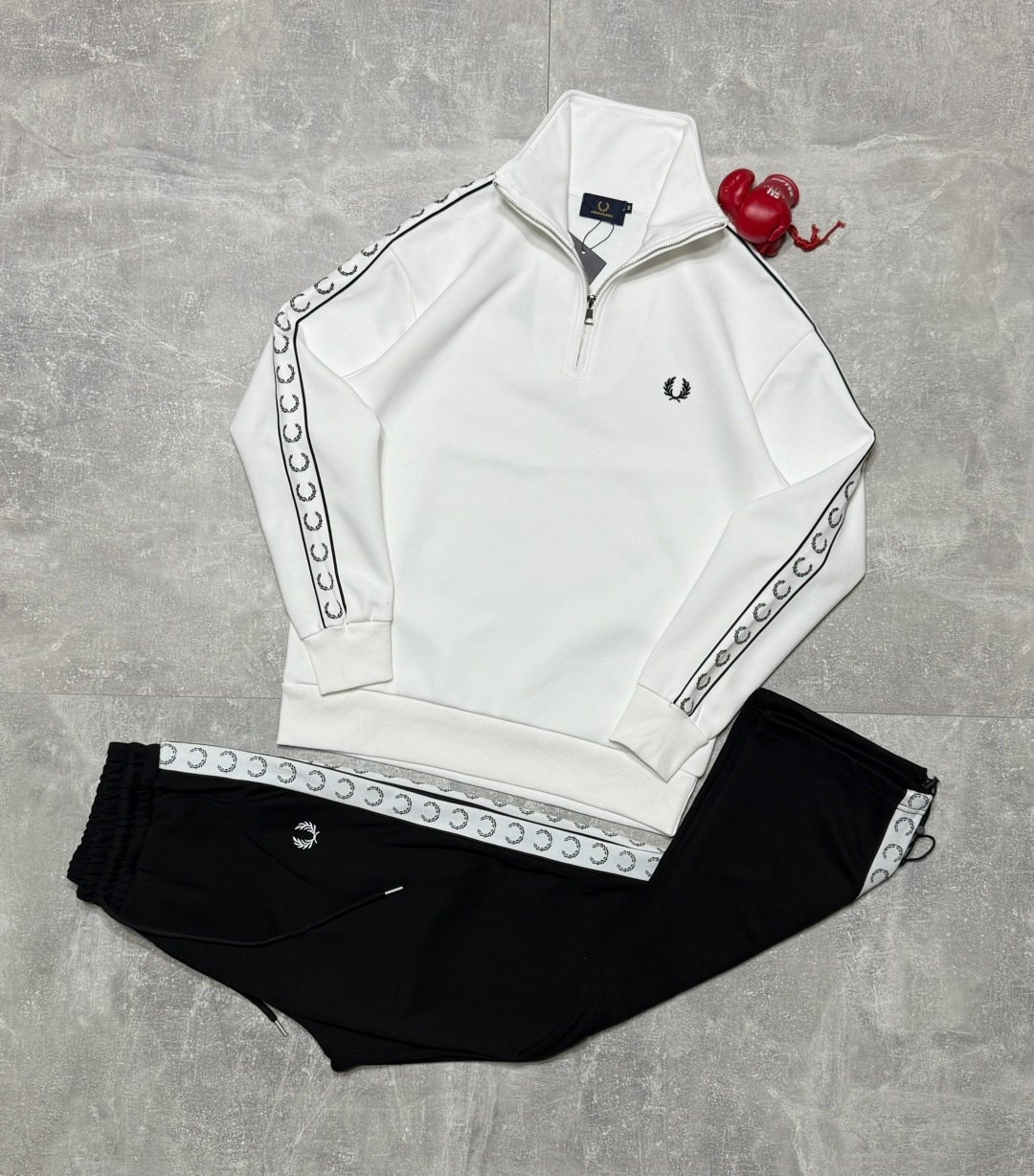 спортивный костюм fred perry,спортивные костюм,мужской спортивный костюм,спортивный костюм stefano ricci,спортивные костюмы для мужчин