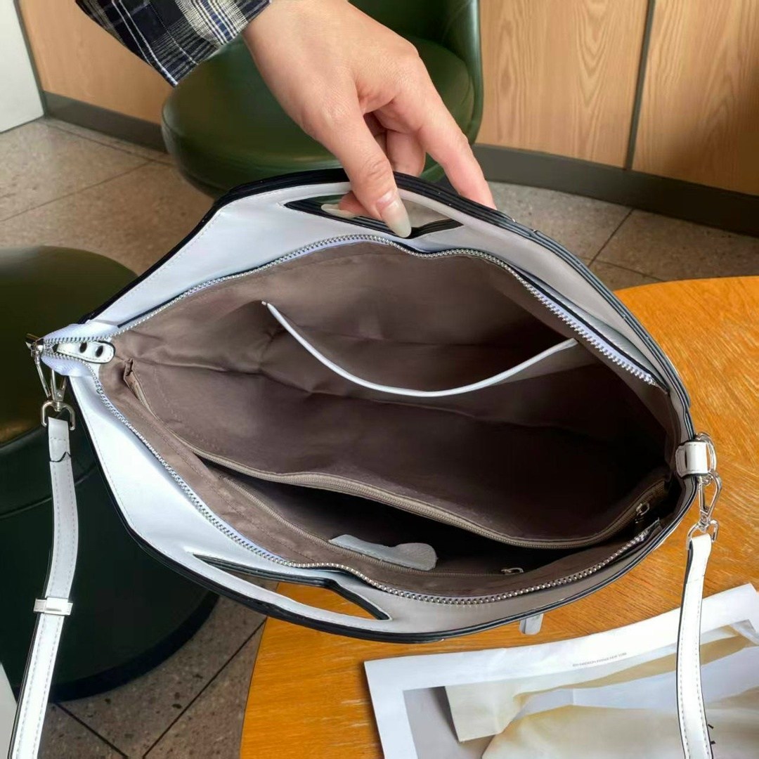 сумка,женская сумка,сумка модная,стильная сумка,брендовые сумочки