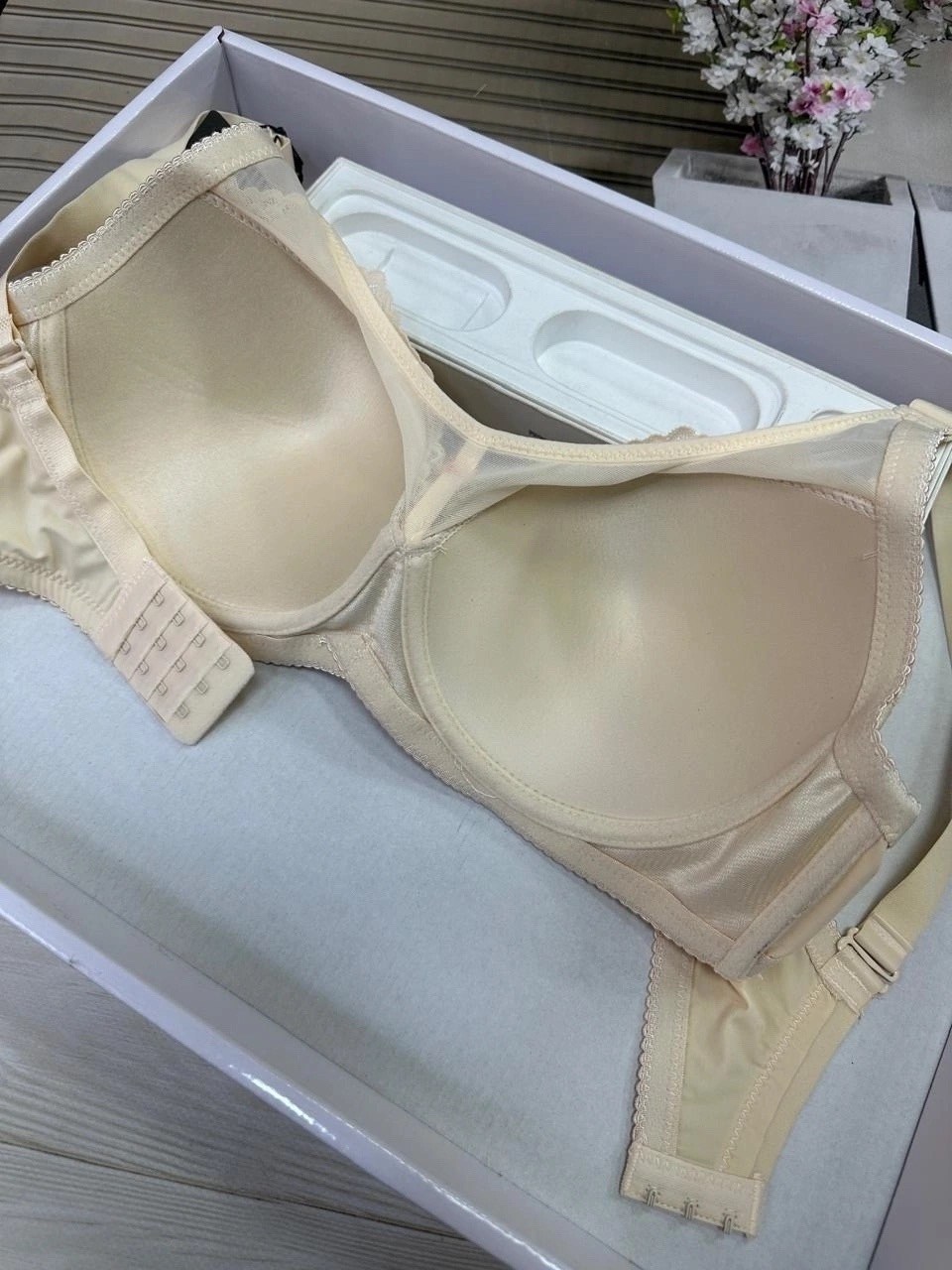 бюстгальтер женские,нижнее белье бюстгальтер,бюстгальтер пуш ап,бюстгальтер,бюстгальтер бежевый