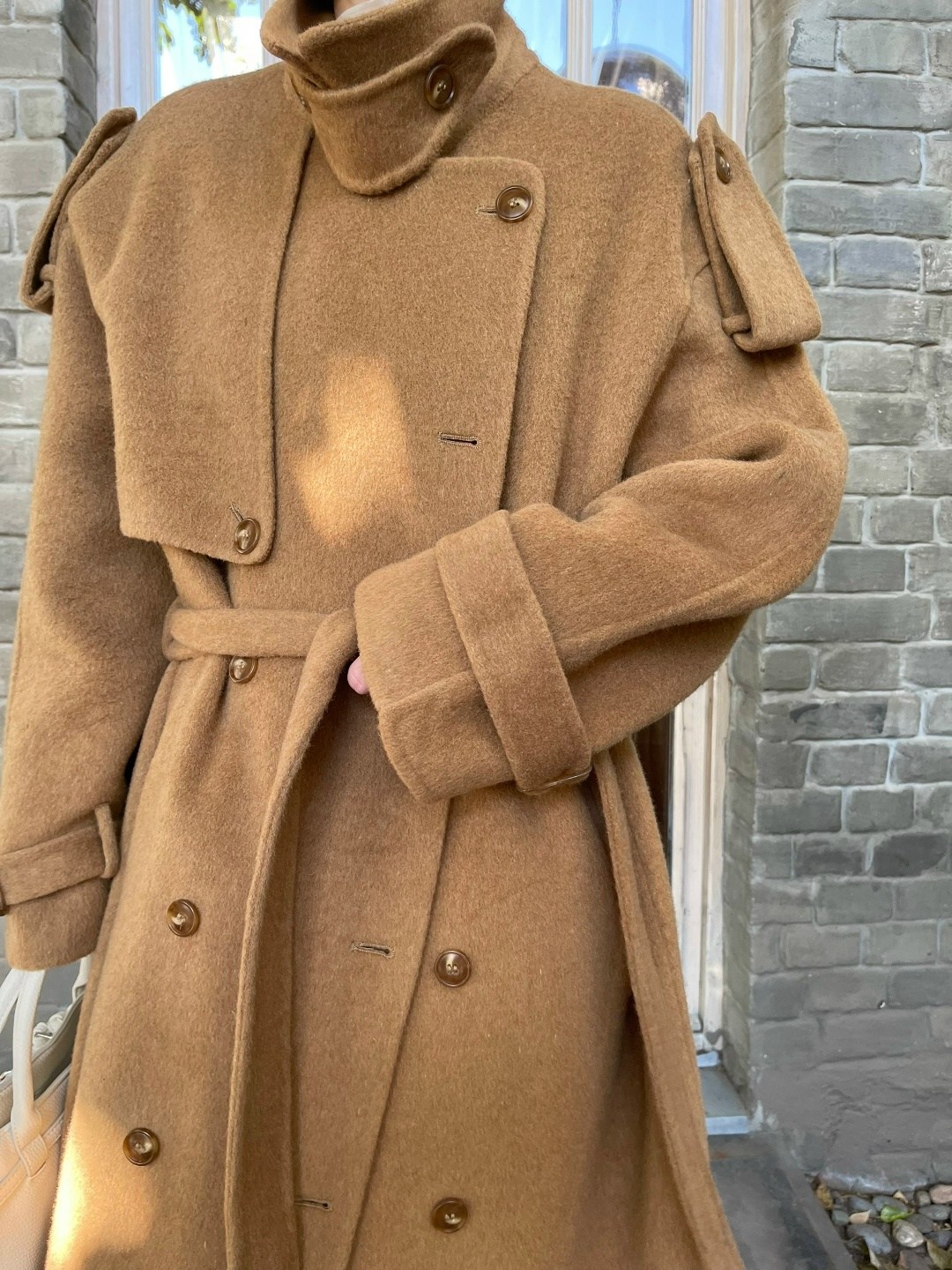 пальто оверсайз,длинное пальто,пальто,осеннее пальто,пальто кэмел оверсайз