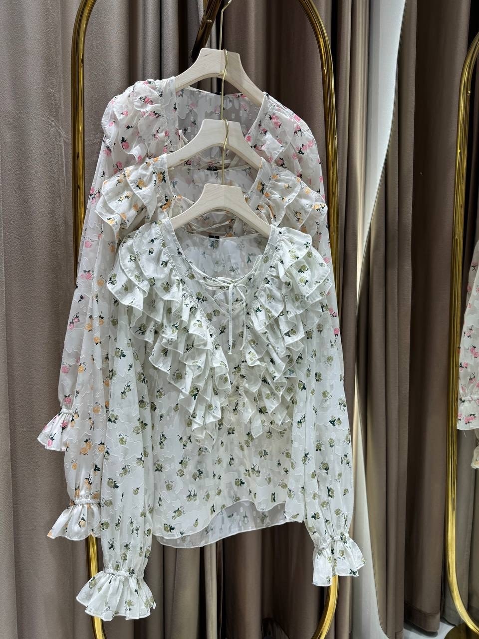 стильная блуза,блузка стильная,блузка с оборками,блузы,блузка с принтом