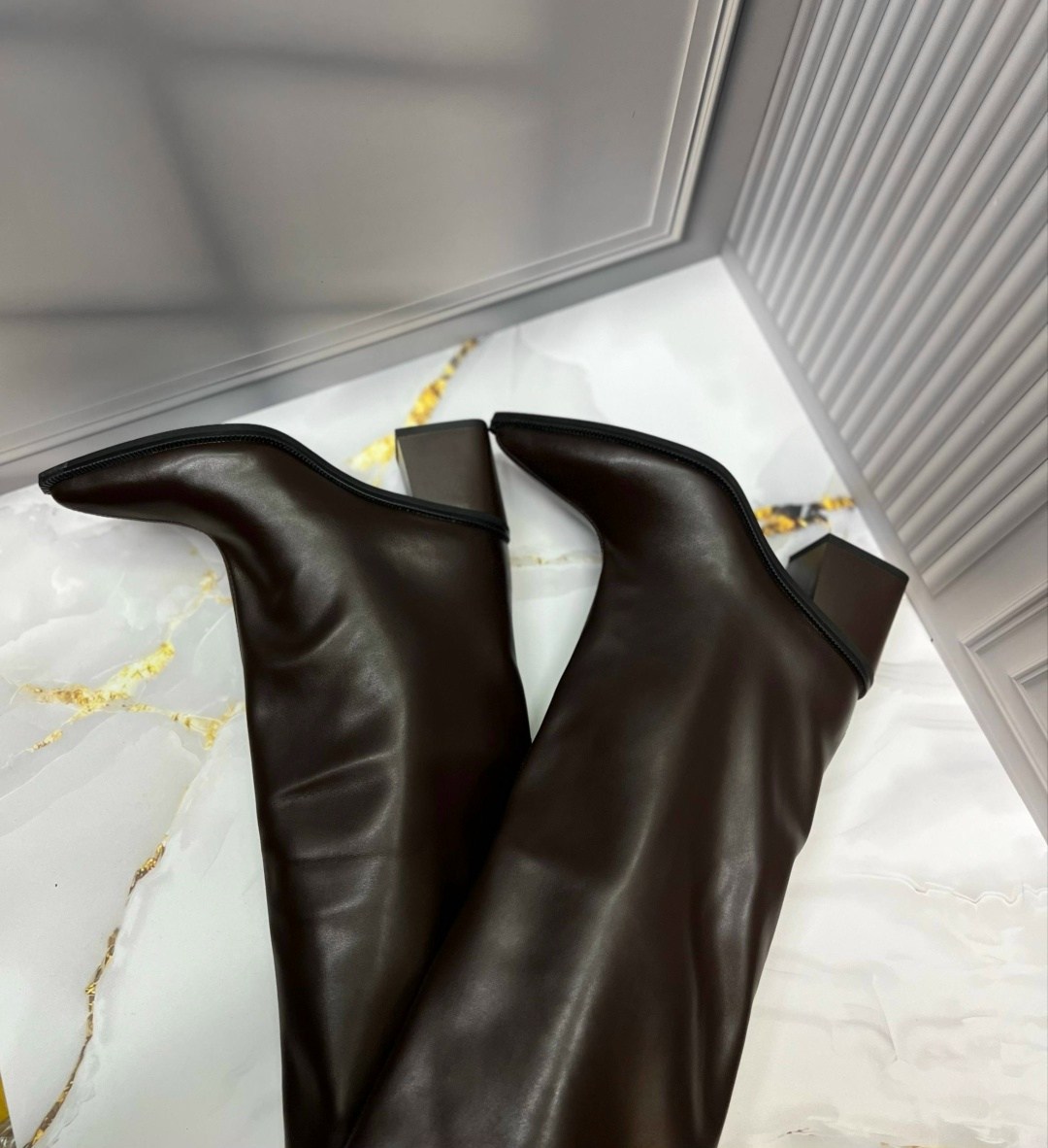 сапоги,сапоги до колена на высоком каблуке с острым носком,женские сапоги,, женская