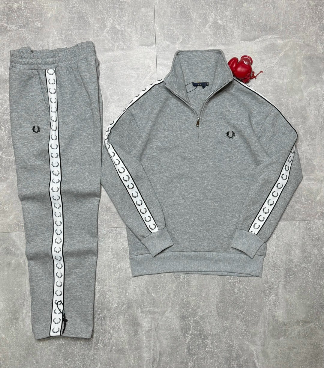 спортивный костюм fred perry,спортивные костюм,мужской спортивный костюм,спортивный костюм stefano ricci,спортивные костюмы для мужчин