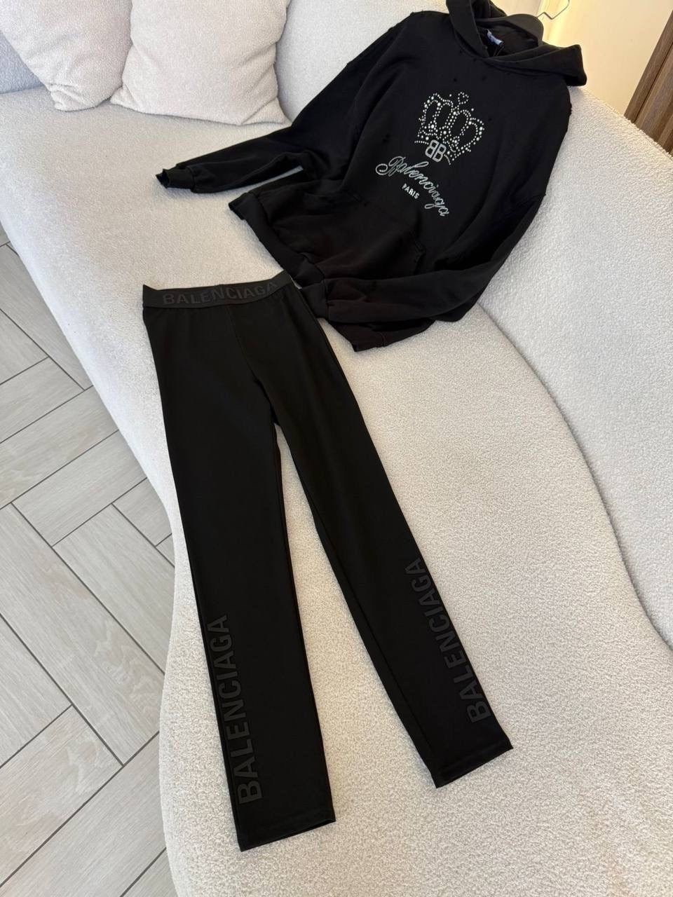 женские ботинки,стильные ботинки,обувь,ботинки челси баленсиага,обувь модная