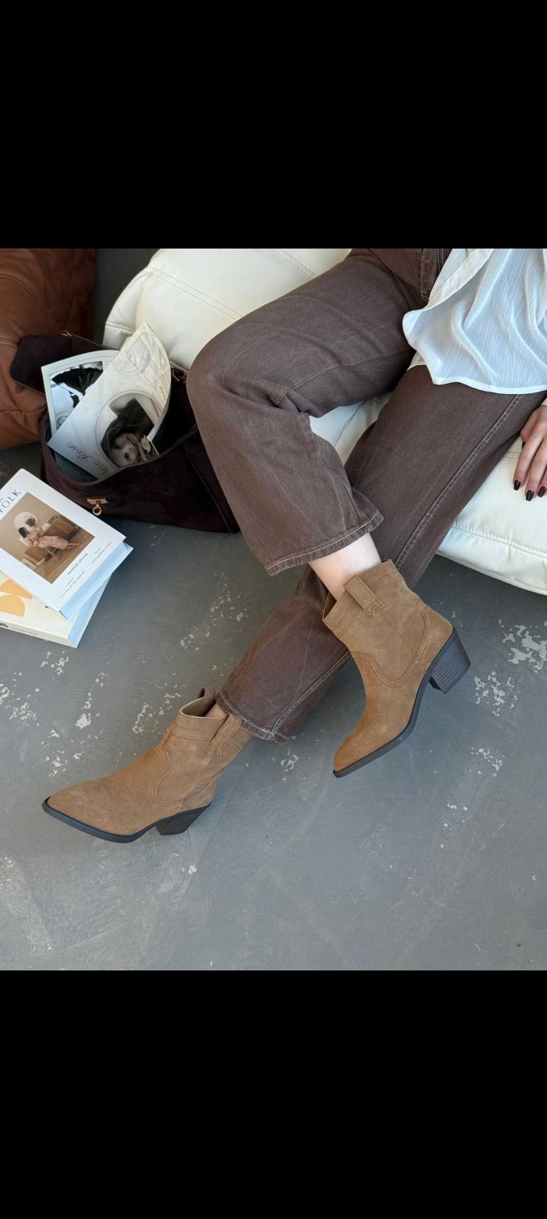 зимние классические женские ботинки челси из коровьей замши с острым носком на танкетке,казаки бежевые замшевые эконика,,замшевые ботинки,ботильоны замшевые