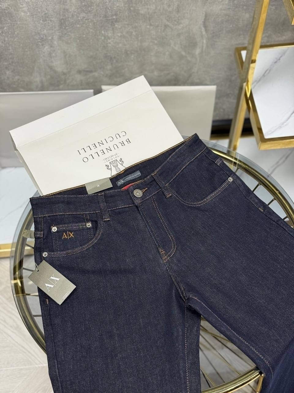 мужские джинсы,джинсы джинсы,классические джинсы,женские джинсы,стильные джинсы