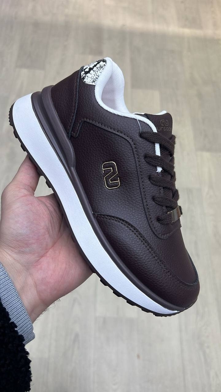 ,женские кроссовки, кроссовки,мужская  кроссовки,кроссовка