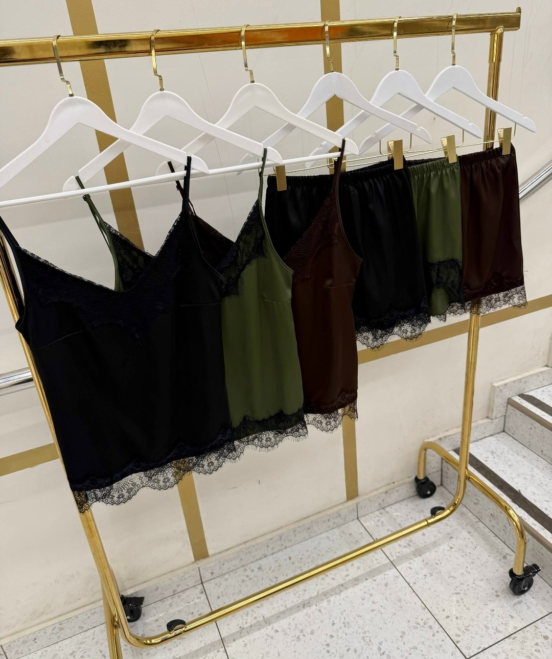 шелковая пижама,интимиссими сорочка шелковая,шелковая пижама миа миа,пижама felisse,пижама шелковая топ с шортами felisse 8481011