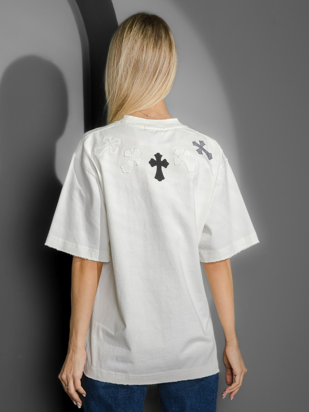 футболки оверсайз белый,футболки женская,футболка оверсайз белая базовая,белая футболка женская,футболки женские оверсайз