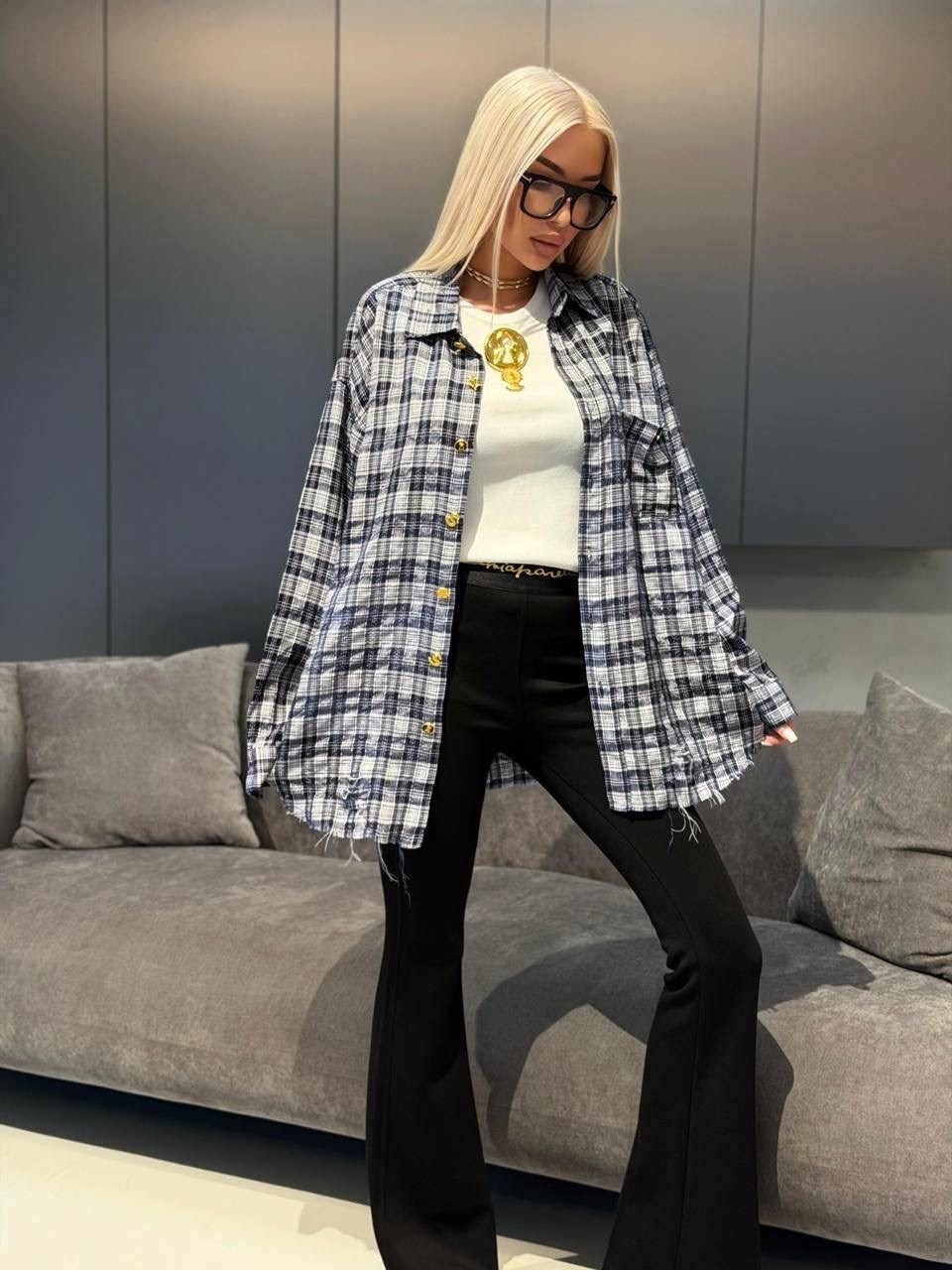 рубашка женская в клетку оверсайз,рубашка в клетку от miu miu,рубашка в клетку оверсайз y2k thirteen brand,женская рубашка в клетку,рубашка в клетку