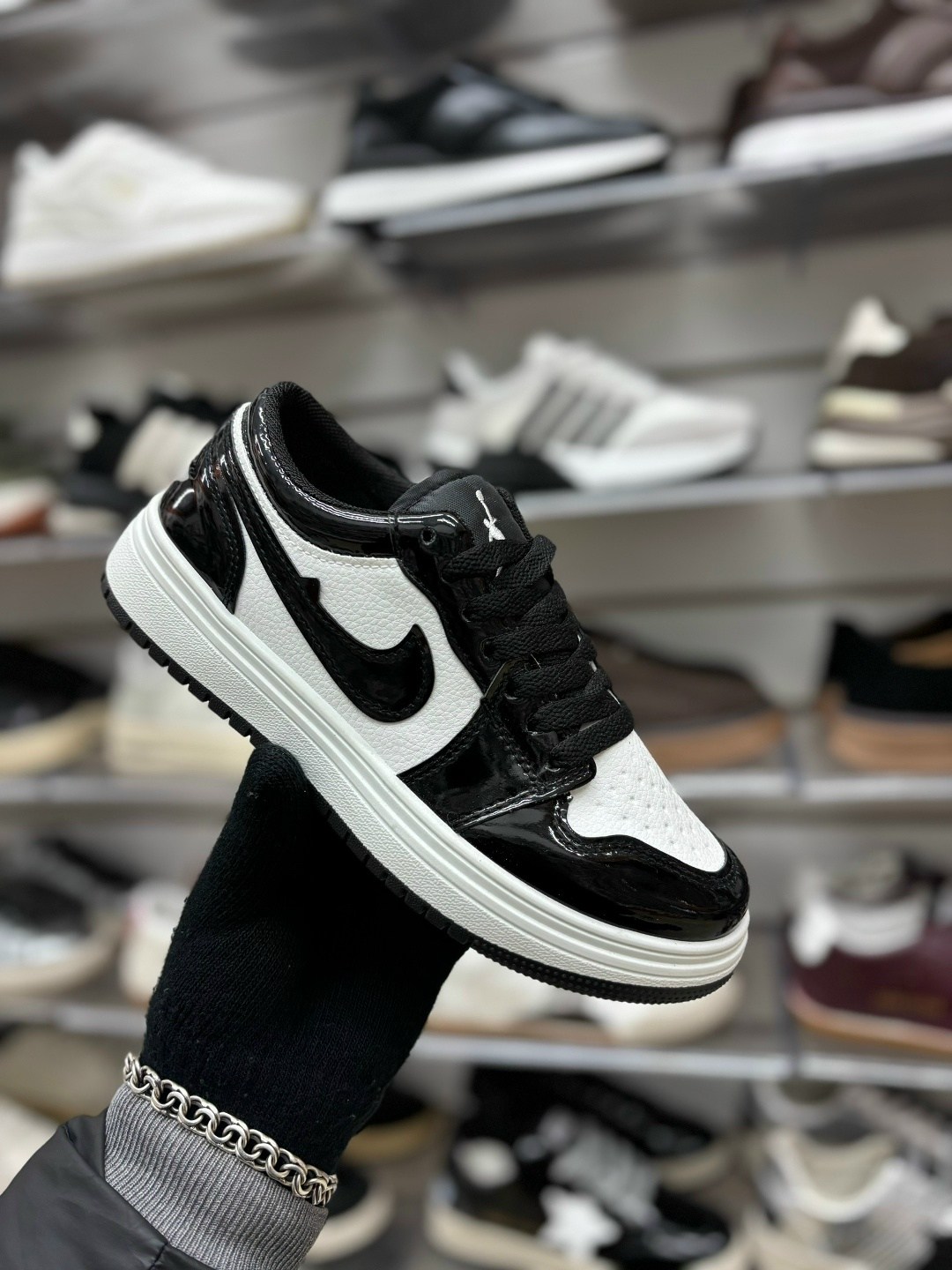 nike air jordan 1 low,air jordan 1 low,кроссовки,кроссовки nike air jordan 1 low,nike air jordan 1 black gold