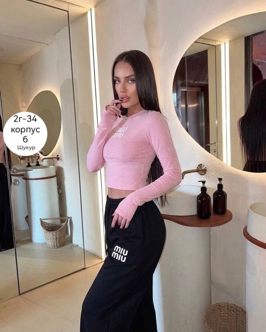 женская кофта,костюм с кроп топом,одежда для женщин,костюмы женские