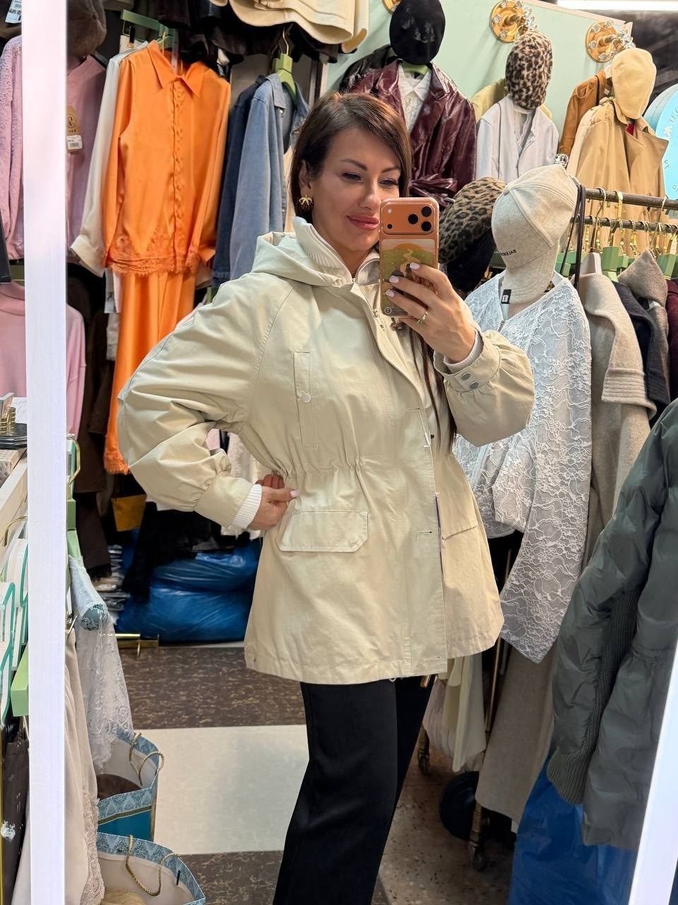 куртка демисезонная,ветровка женская,куртка женская,удлиненная куртка,модная куртка