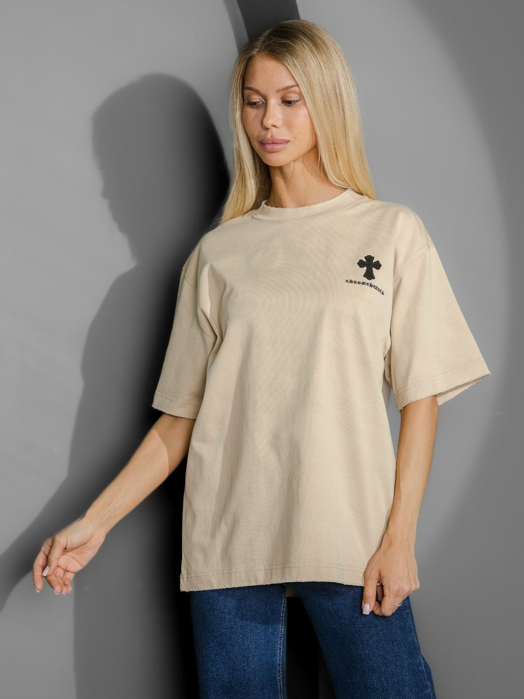 футболки женская,футболки женская оверсайз,футболки оверсайз,бежевая футболка,футболка женская бежевая