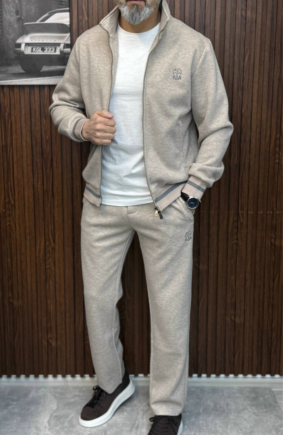 спортивный костюм brunello cucinelli,brunello cucinelli спортивный костюм мужской,мужской спортивный костюм brunello cucinelli серый 2026,brunello cucinelli костюм,спортивный костюм stefano ricci