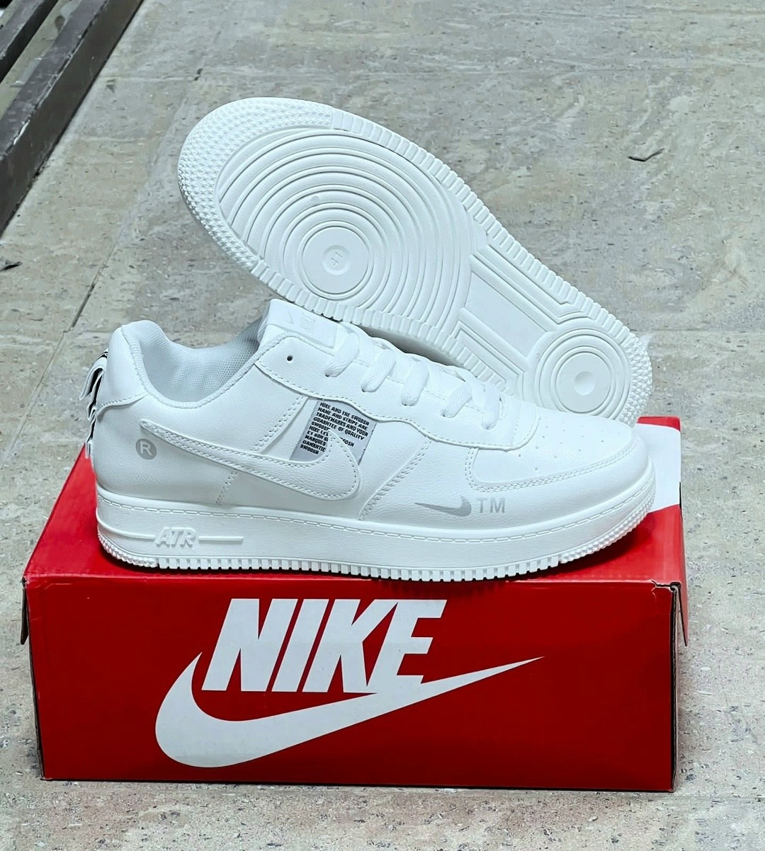 кроссовки,nike air force 1 white,кроссовки nike air force 1 форсы белые кеды,модные белые кроссовки мужские,nike air force 1