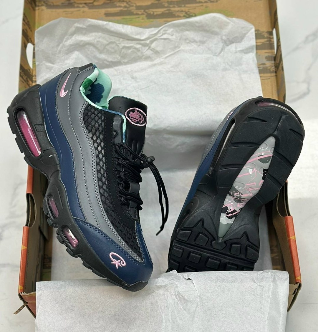 кроссовки nike air max 95,кроссовки nike air max 95 corteiz,nike air max 95 corteiz,nike air max 95 sp corteiz pink beam,nike air max 95