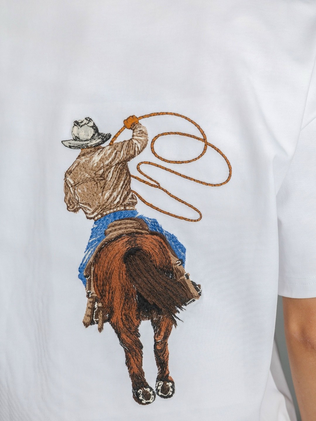 женская футболка,футболки женская оверсайз,белая футболка оверсайз,футболка,белая женская футболка