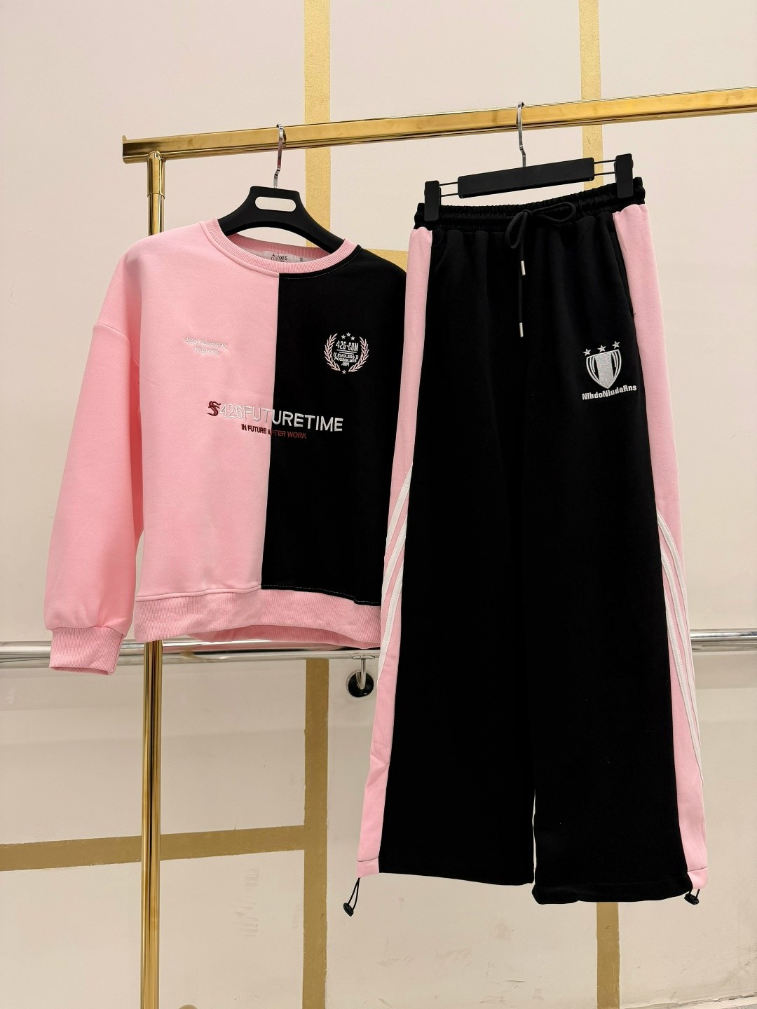 свитшот женская,спортивные свитшоты,спортивный костюм,костюм спортивный женский,спортивные брюки