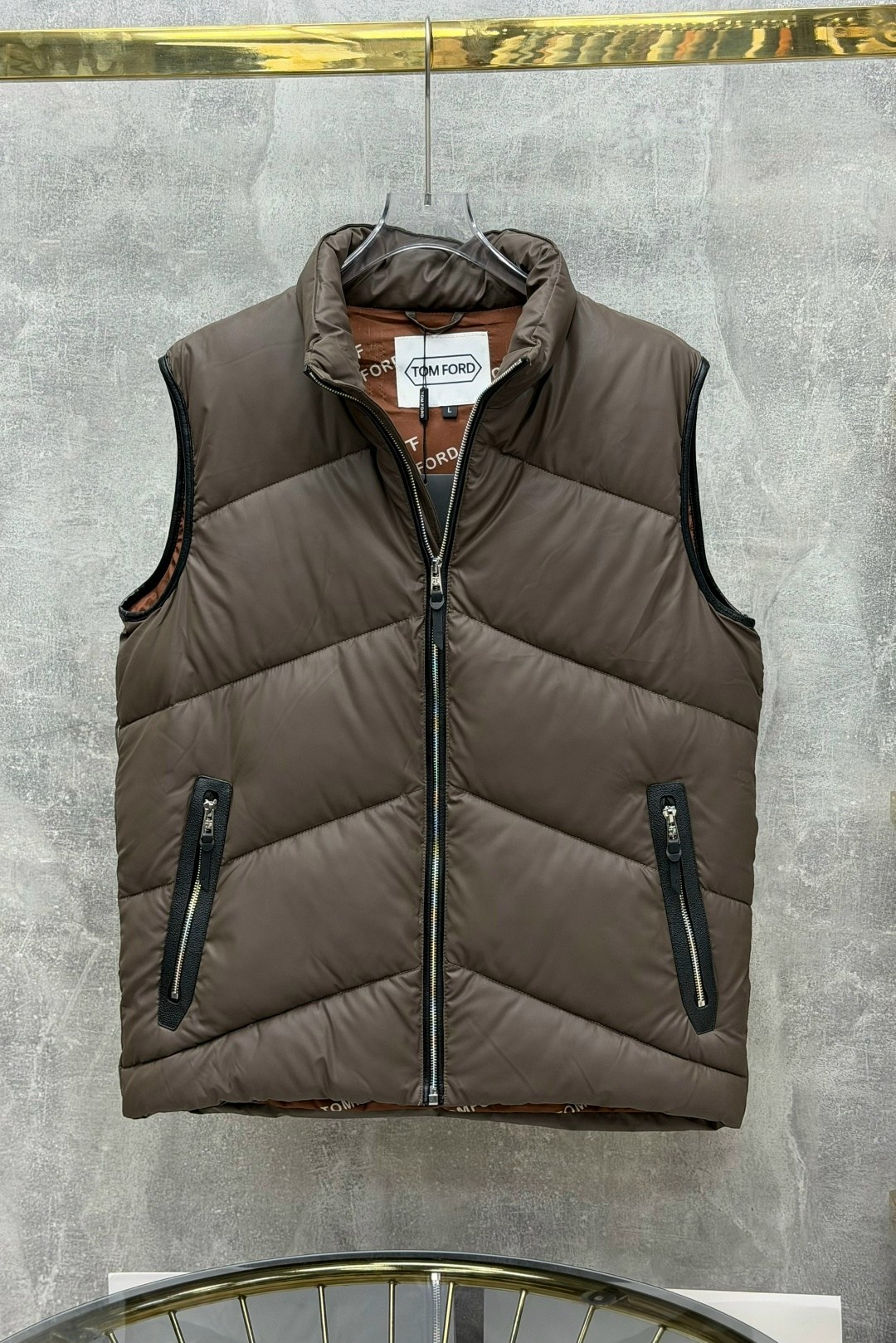 жилет мужской,мужская жилетка,жилет,мужская безрукавка,жилетка