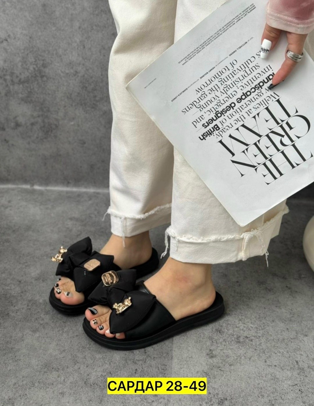 ,шлепанцы женские,женские шлепки,модные шлепанцы,модные шлепки