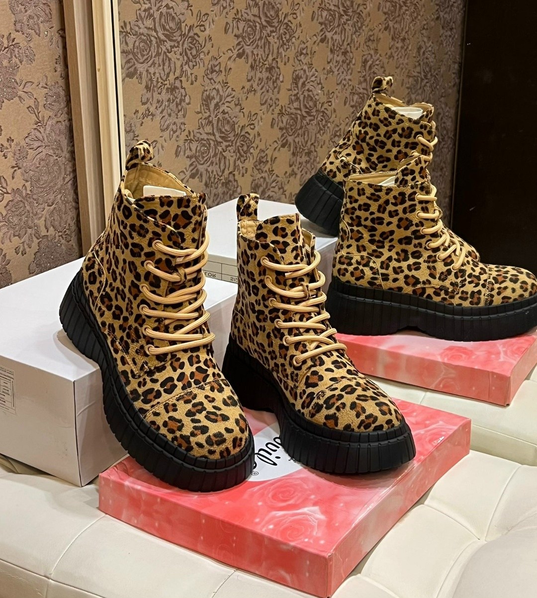 эконика леопардовые ботинки,,ботинки леопардовые,женские ботинки,леопардовые ботинки uterque