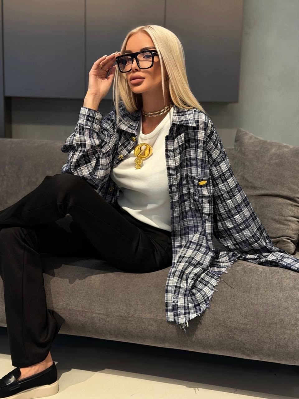 рубашка женская в клетку оверсайз,рубашка в клетку от miu miu,рубашка в клетку оверсайз y2k thirteen brand,женская рубашка в клетку,рубашка в клетку