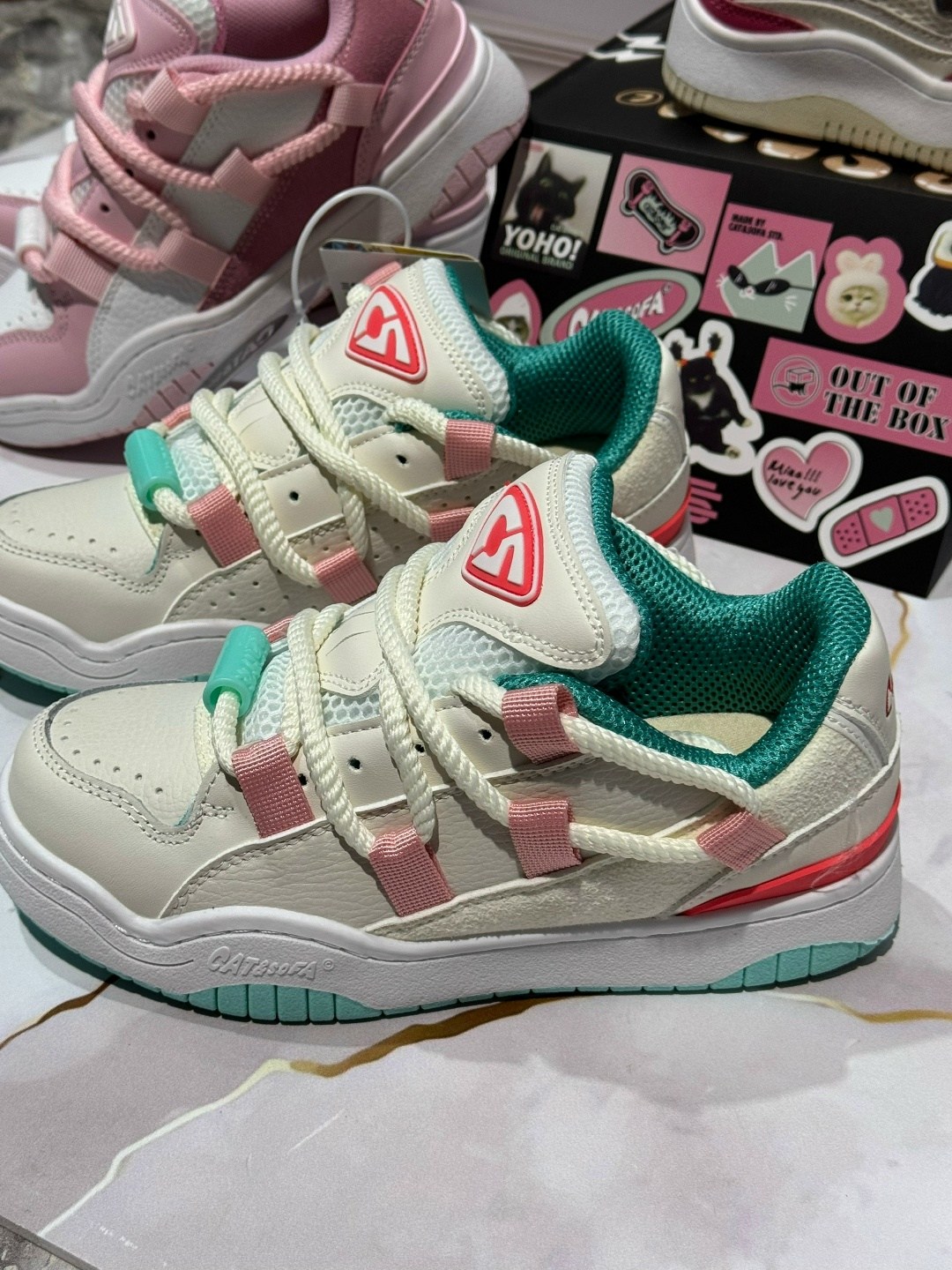 розовые кроссовки,кроссовки дутыши cat sofa розовые,женские кроссовки,дутые кроссовки,кроссовки молодежные