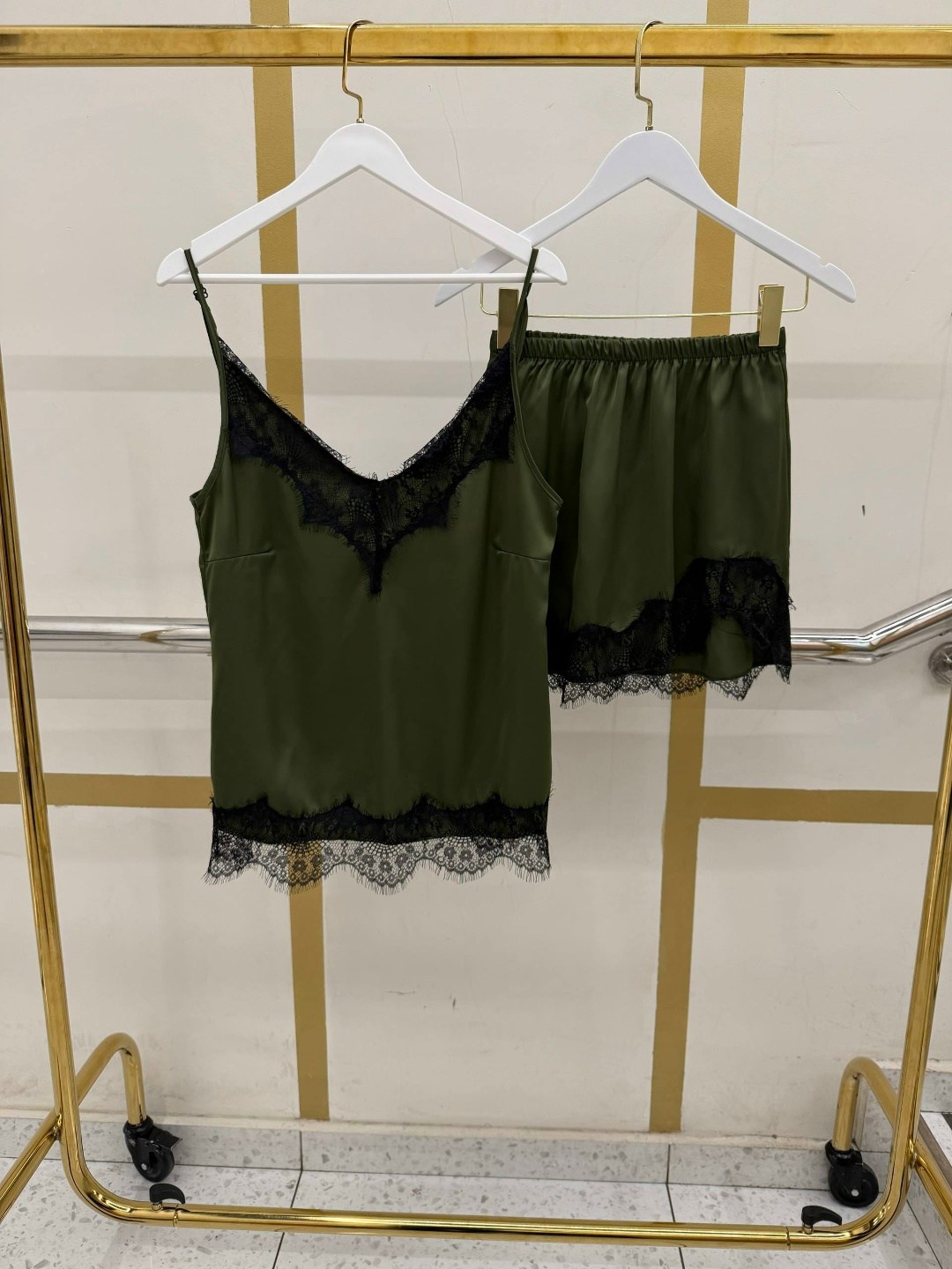 шелковая пижама,интимиссими сорочка шелковая,шелковая пижама миа миа,пижама felisse,пижама шелковая топ с шортами felisse 8481011